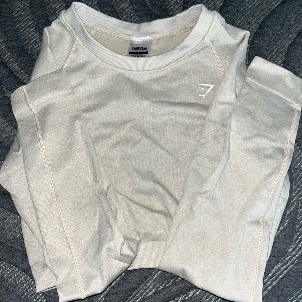 Gymshark long sleeve top
